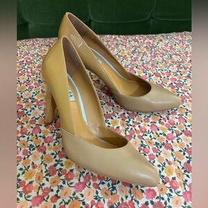Cynthia Rowley patent leather & matte tan heels size 7.5
